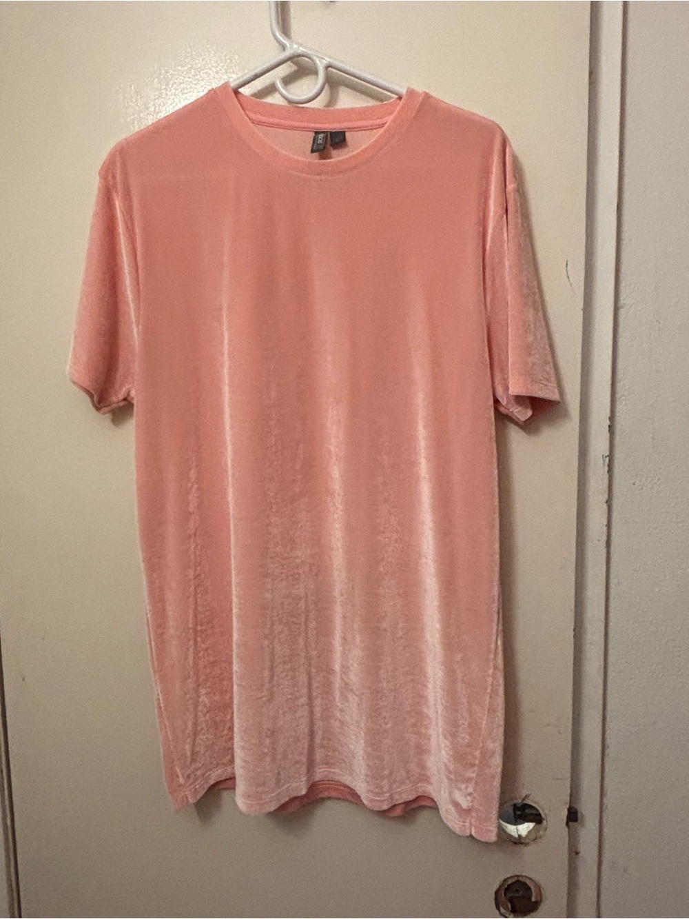 ASOS Extreme Oversized T-shirt in Pink Velour